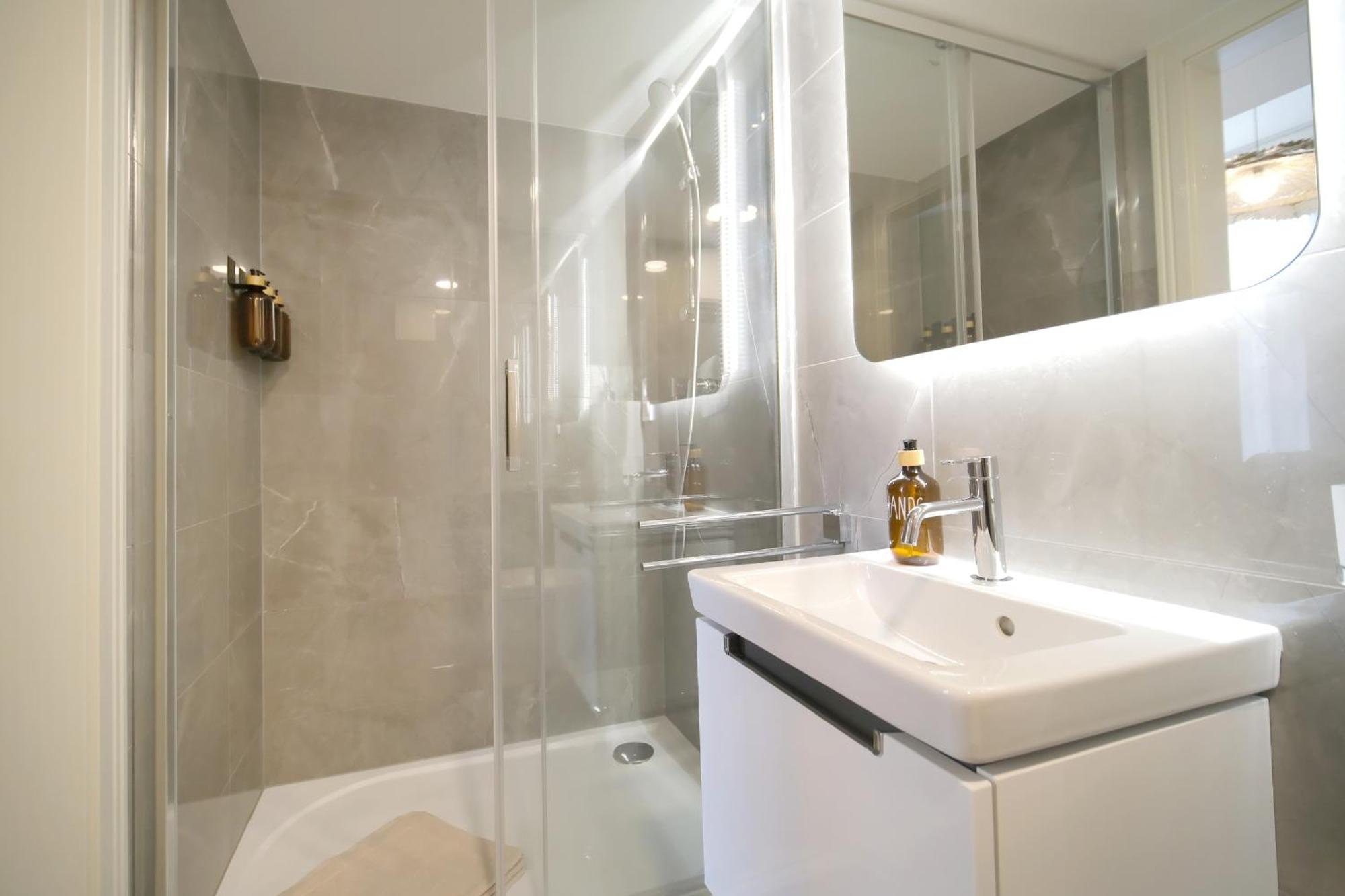 Luxemi Apartments I City Center Premium Studio Praha Eksteriør bilde