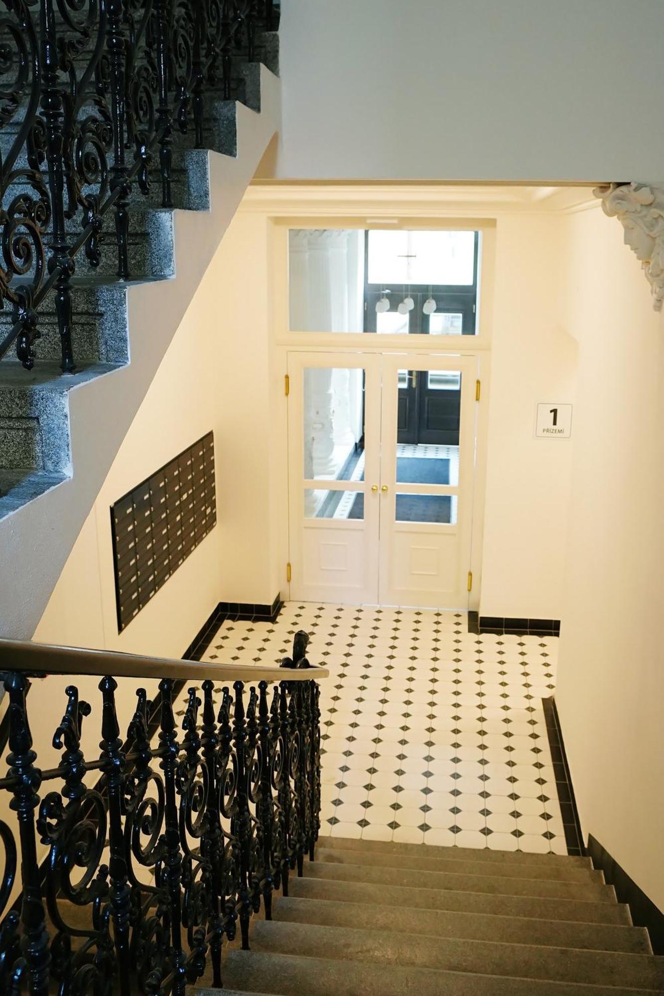 Luxemi Apartments I City Center Premium Studio Praha Eksteriør bilde