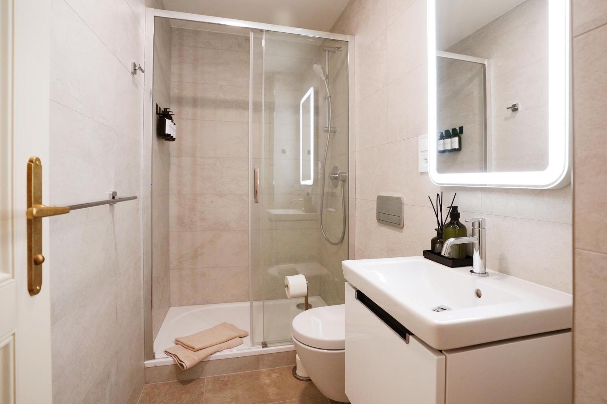 Luxemi Apartments I City Center Premium Studio Praha Eksteriør bilde